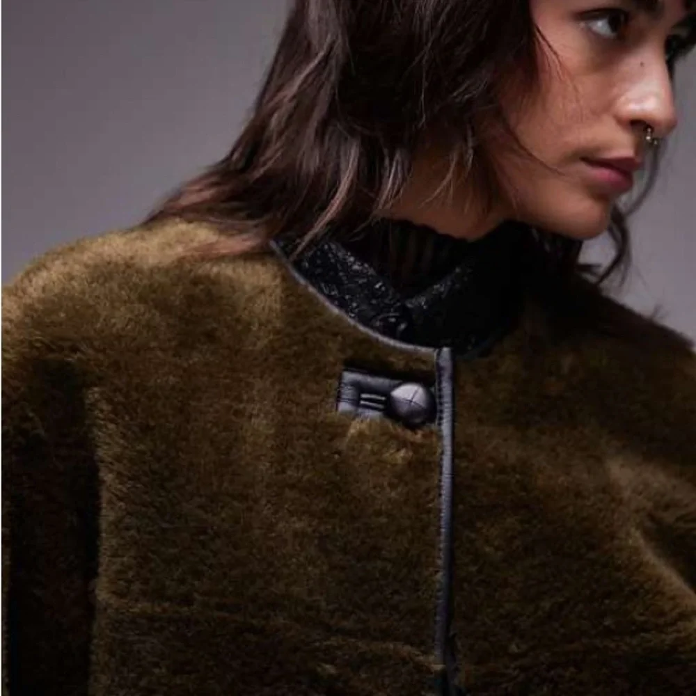 Mango olive green shearling fur effect jacket size medium - Picture 4 of 7